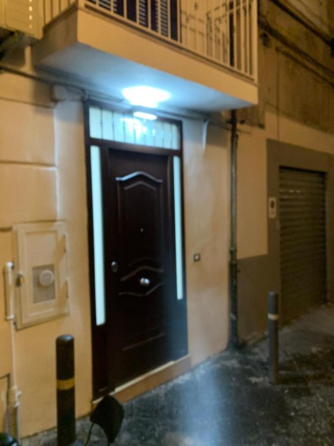 Viky House Chiaja 1 Appartement
