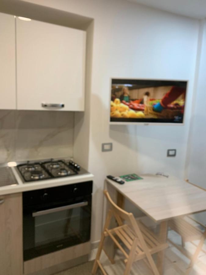 Viky House Chiaja 1 Appartement *