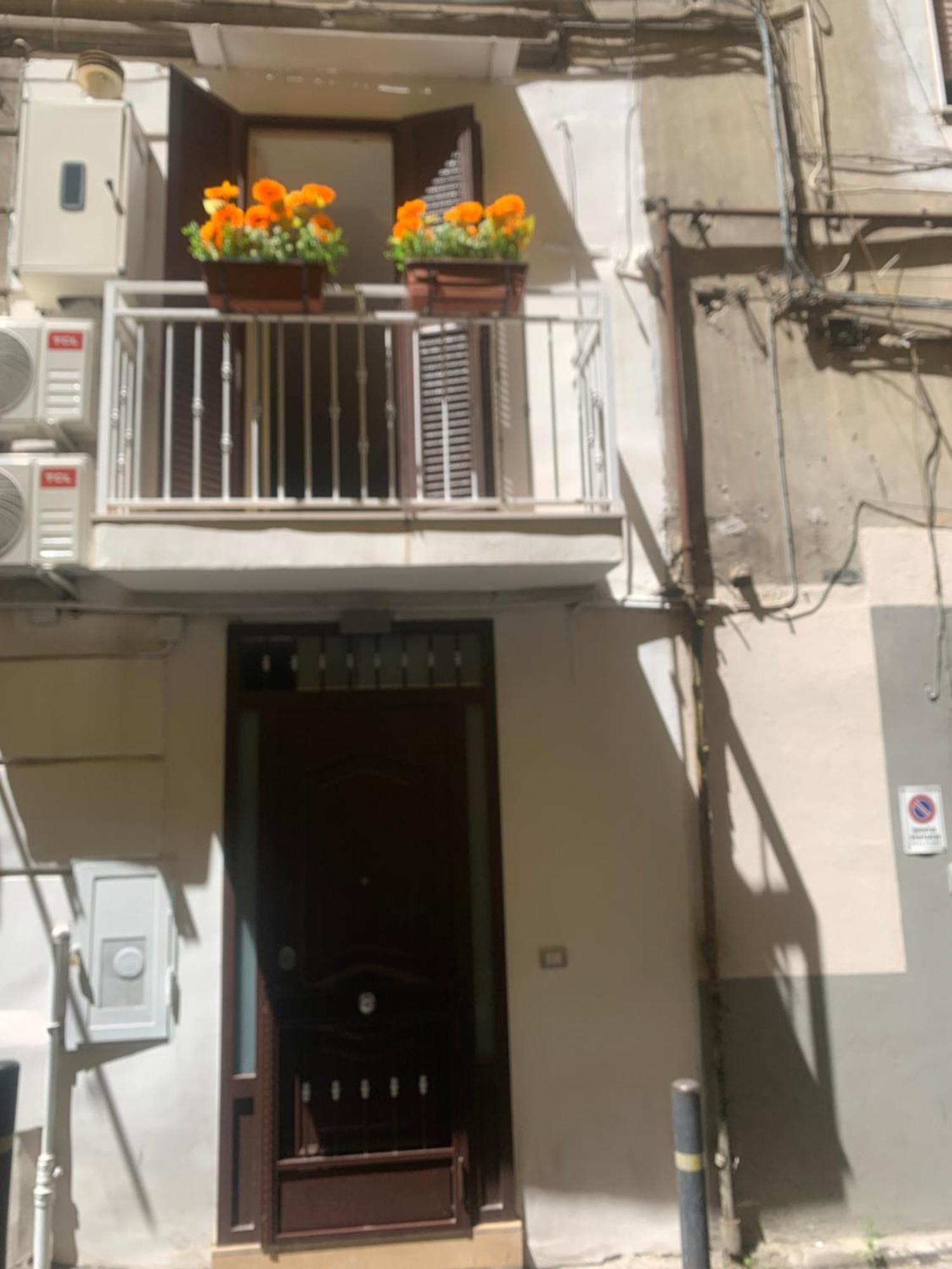 Viky House Chiaja 1 Appartement *