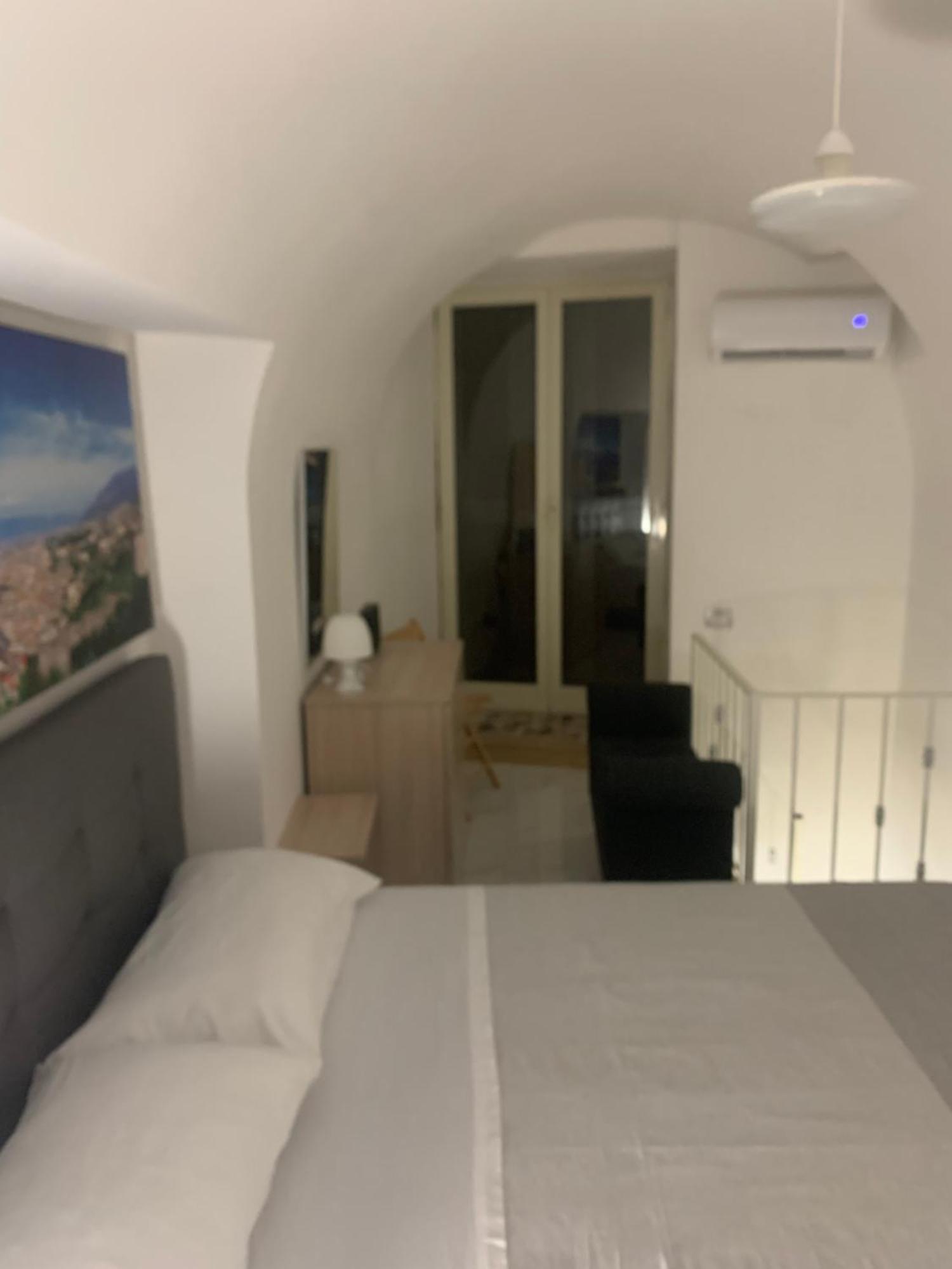 Appartement Viky House Chiaja 1 *