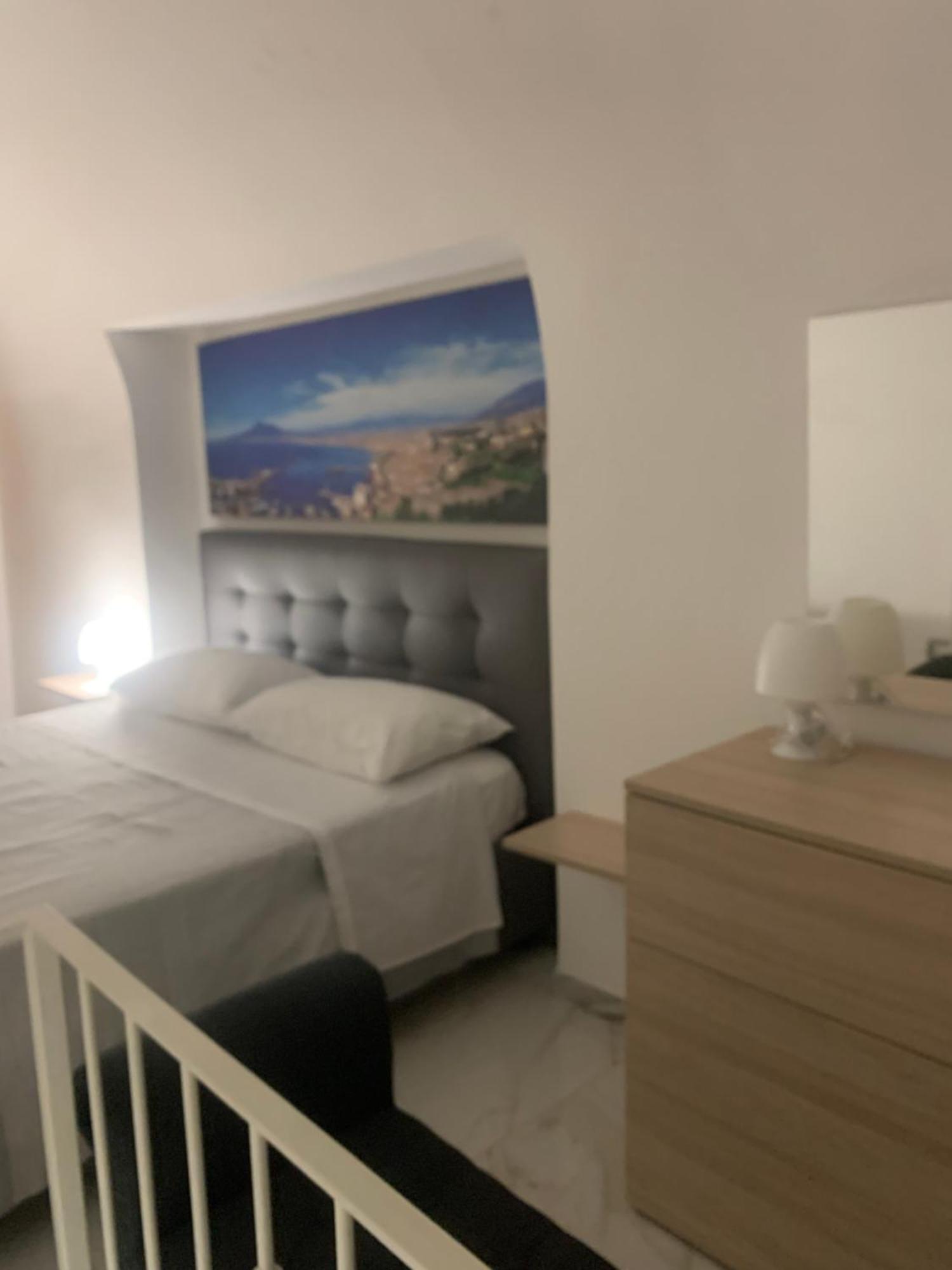 Viky House Chiaja 1 * Napels